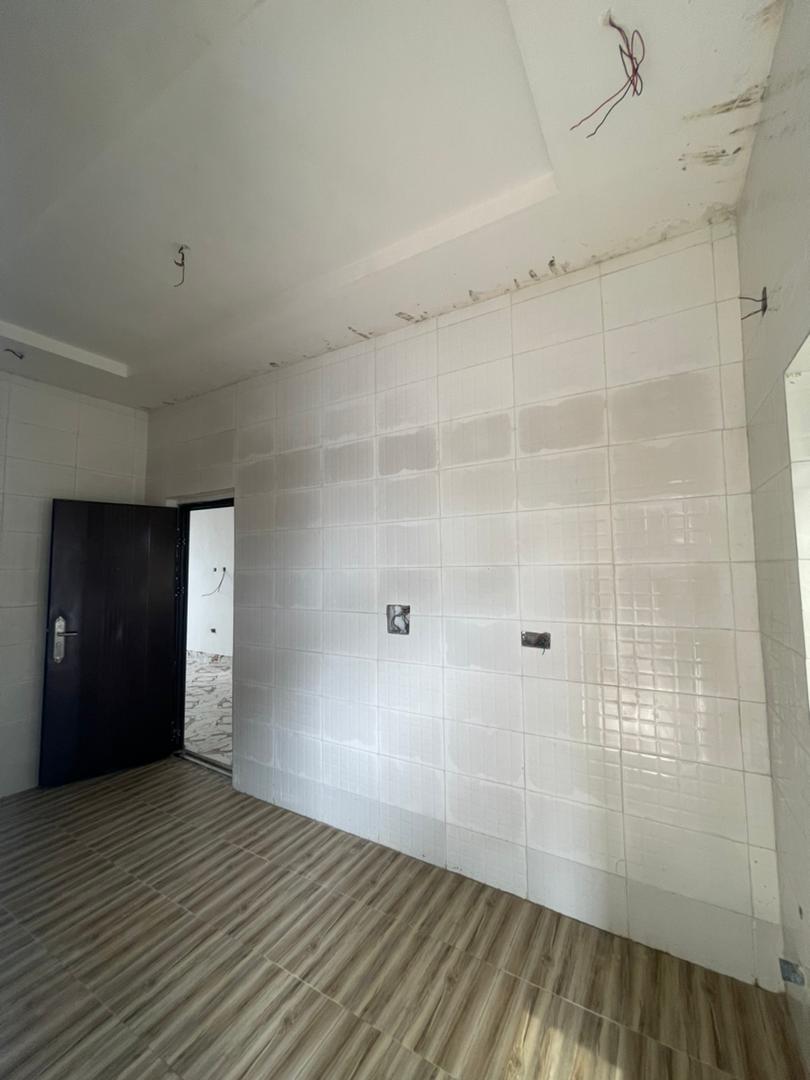 4 bedroom duplex, photo 11