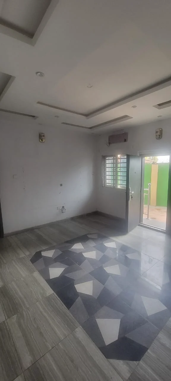 3-bedroom flat in Lagos