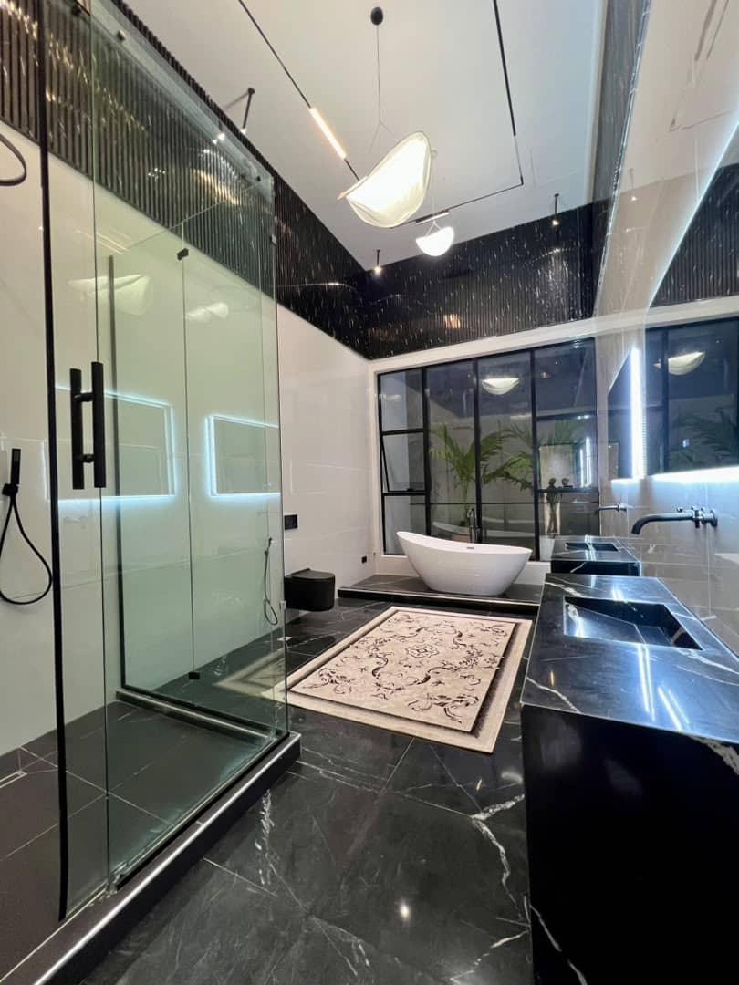 5 Bedroom Exotic Home, photo 19