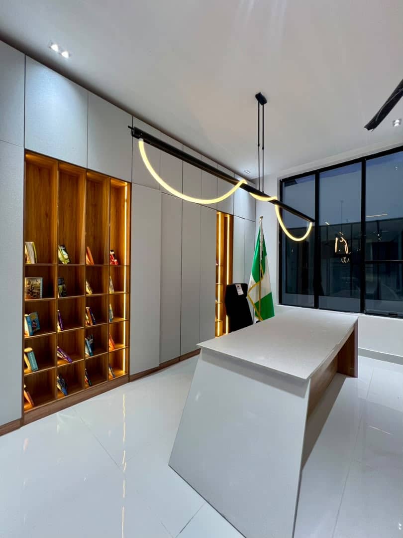 5 Bedroom Exotic Home, photo 25