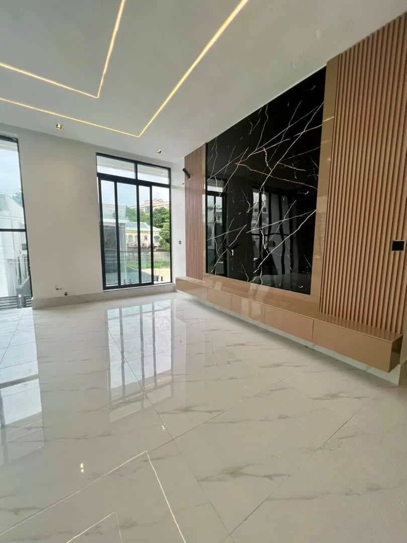 5 Bedroom in Lagos