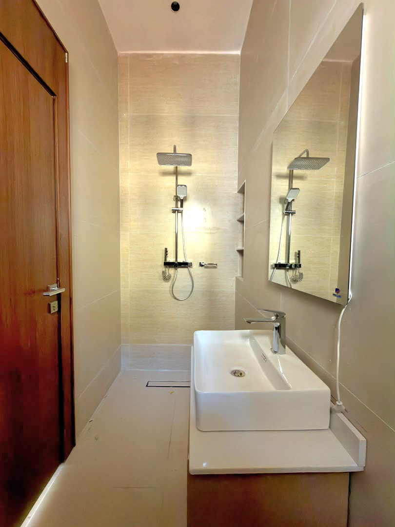 5-Bedroom semi-detached duplex + BQ, photo 5