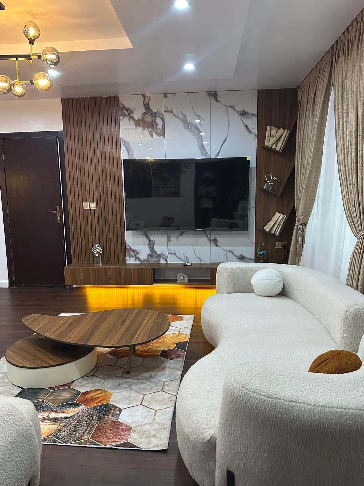 ember suites- 3 bedroom Luxury apartment, photo 2