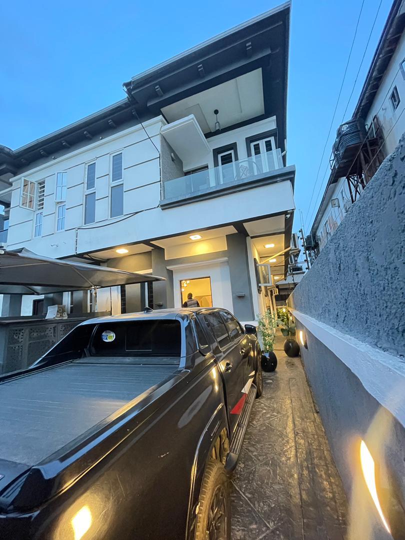 Fully Furnished 4 Bedroom Semidetached Duplex with Inverter, Lister Generator & BQ, photo 7