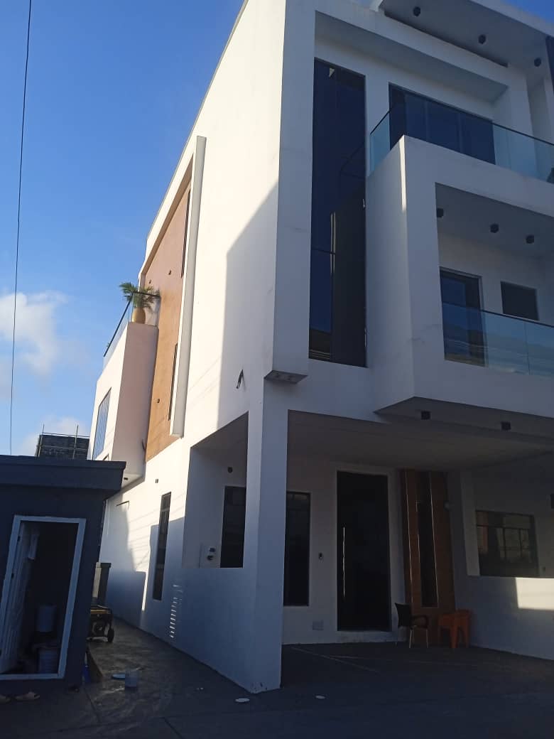 4 BEDROOM TERRACED DUPLEX, photo 5