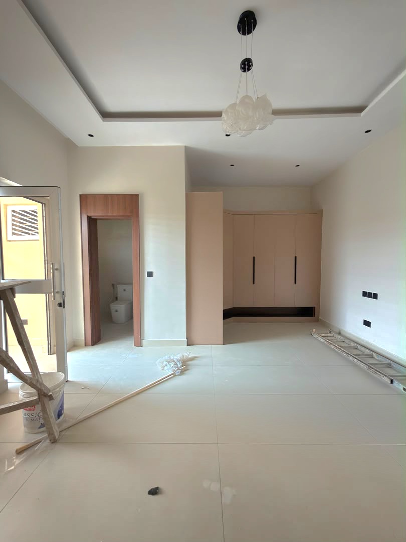 5-Bedroom semi-detached duplex + BQ, photo 4