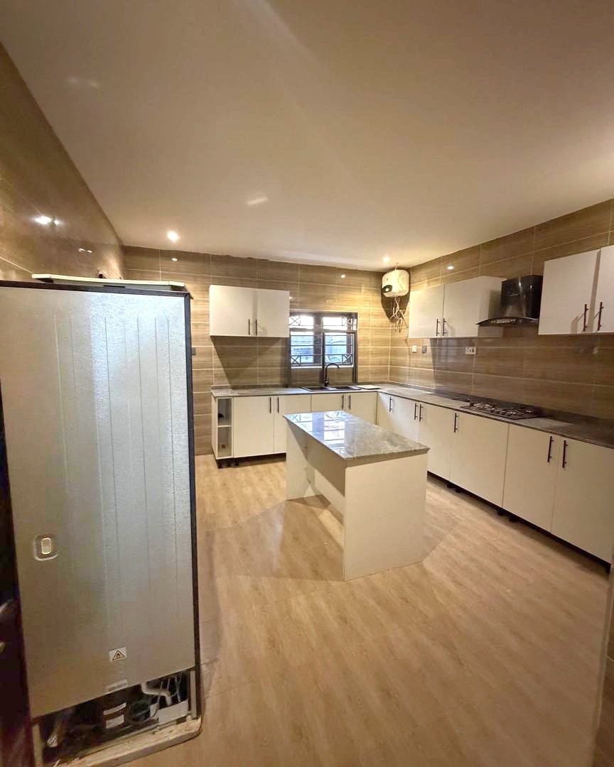 5-Bedroom Terrace Duplex + BQ, photo 4